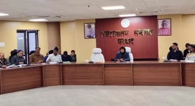 धनबाद/केंदुआडीह: समाहरणालय में उपायुक्त की अध्यक्षता में हर घर जल पंचायत में जल सेवा आकलन हेतु हुई बैठक