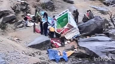 धरवाला: चूड़ी-लिल्ह संपर्क मार्ग पर दुर्घटनाग्रस्त हुई पिकअप, दोनों सवार सुरक्षित, सब्जी और अन्य सामान लेकर जा रही थी