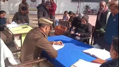 बीकापुर: हैदरगंज और तारुन थाने में थाना समाधान दिवस का आयोजन, पुलिस और राजस्व विभाग के अधिकारी कर्मचारी रहे मौजूद
