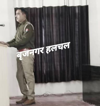 #साइबर_ठगी_से_बचाव_को_लेकर_कार्यशाला
#बृजनगर_डीग___
अभियान के तहत साइबर अपराधियों को दी खुली चेतावनी
बृज नगर. महाविद्याल...