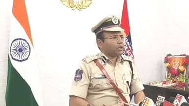 రామగుండం: పండుగలకు ఇండ్లకు తాళాలు వేసి వెళ్లేవారు అప్రమత్తంగా ఉండాలి., ప్రజల సహకారంతోనే నేరాల నివారణ సాధ్యం : సిపి అంబర్ కిషోర్ ఝా