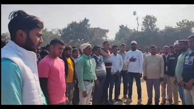 मदनपुर: बेरी में बरडी ने जोगिया को 85 रन से हराकर सेमीफाइनल में प्रवेश किया