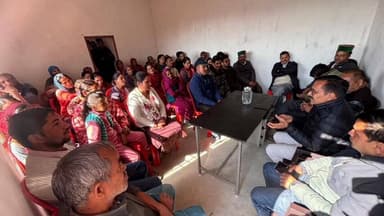 जोगिंदर नगर: लोअर छानग में पूर्व कांग्रेस सचिव जीवन ठाकुर ने सुनी जनसमस्याएं, कहा- 'ग्रामीणों की सादगी और एकजुटता हमारी असली धरोहर'