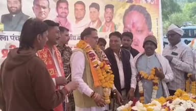 बड़वानी: आम्लीयापानी में बड़वानी ज़िला पंचायत अध्यक्ष का जन्मदिन सादगी से मनाया गया, पानसेमल विधायक व अन्य जनप्रतिनिधि पहुंचे