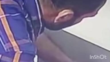 કતારગામ: સિંગણપોર વિસ્તારમાં જાણીતા શુભમ કે માર્ટના અંદર આસિસ્ટન્ટ મેને જ્યારે ચોરીને અંજામ આપ્યો સમગ્ર ઘટના સીસીટીવી માં કેદ.