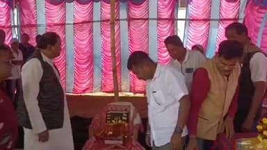 ଖଲ୍ଲିକୋଟ୍: କୁଷଢିପା ଗ୍ରାମରେ ସମବାୟ ସମିତି ପରିସରରେ ଧାନ ମଣ୍ଡି ଉଦଘାଟନୀ ଉତ୍ସବ ଅନୁଷ୍ଠିତ, ଯୋଗଦେଲେ ବିଧାୟକ ପୂର୍ଣ୍ଣ ଚନ୍ଦ୍ର ସେଠୀ