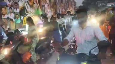 கண்டச்சிபுரம்: மணம்பூண்டி நான்கு முனை சந்திப்பில் பாஜக மாநில இளைஞரணி செயலாளர்
எஸ்,ஜே,சூர்யா மீது தாக்குதல் நடத்திய திமுக வினரை கைது செய்யக்கோரி பாஜகவினர் திடீர்