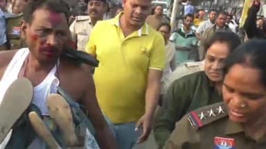 रायगढ़: तमनार की घटना पर हाईकोर्ट ने जताई नाराजगी, कहा- अंडरवियर और फटे बनियान में लिपस्टिक पोतकर आरोपी का जुलूस ठीक नहीं