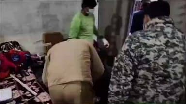 इटावा: फ्रेंड्स कालोनी इलाके में किराय के मकान में एमआर का शव मिलने से सनसनी, पुलिस फोरेंसिक जांच में जुटी