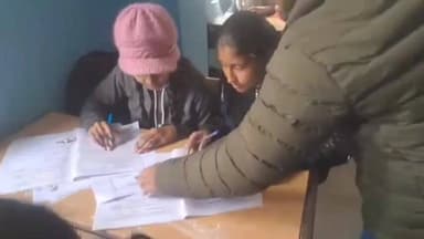 भिंड: एमजेएस महाविद्यालय में छात्र-छात्राओं के वोटर कार्ड बनवाने के लिए लगा विशेष कैम्प, प्रक्रिया शुरू