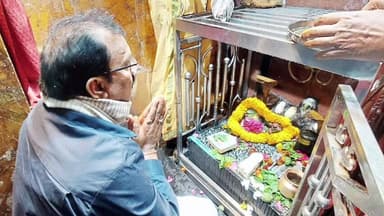 बिजावर: सोमनाथ स्वाभिमान पर्व पर बिजावर विधायक ने जटाशंकर धाम में किया रुद्राभिषेक