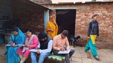 भिंड: वार्ड क्रमांक 24 में भाजपा का बूथ विस्तारक अभियान, घर-घर जाकर मतदाताओं को किया जागरूक