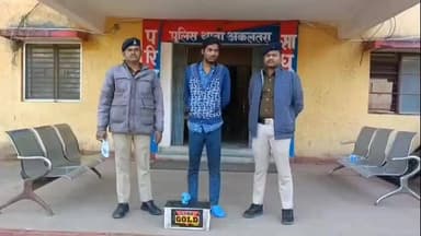 अकलतरा: अकलतरा में राइस मिल के अंदर खड़े ट्रक की बैटरी चोरी करने वाला आरोपी गिरफ्तार, चोरी की बैटरी जब्त