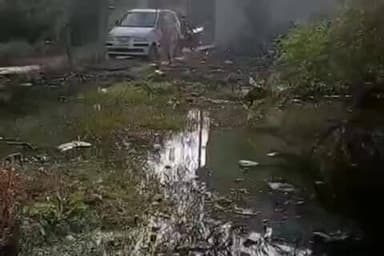 गाडरवारा: खबर का असर: गाडरवारा के महाराणा प्रताप वार्ड में पहुंचे नगर पालिका कर्मचारी, सफाई का दिया आश्वासन