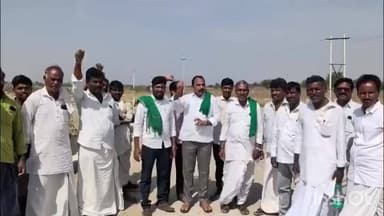 ವಡಗೇರಾ: ಕೋರ್ ಗ್ರೀನ್ ಸಕ್ಕರೆ ಕಾರ್ಖಾನೆ ಬಳಿ ರೈತ ಸಂಘ ಪ್ರತಿಭಟನೆ