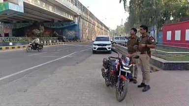 छाता: जनपद मथुरा के 3 थाने आईजीआरएस प्रणाली में आए अव्वल, छाता सीओ ने पुलिस कर्मियों का बढ़ाया उत्साह