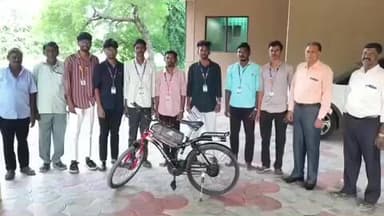 சிவகாசி: பேட்டரியால் இயங்கும் சைக்கிளை உருவாக்கிய மாணவர்கள்