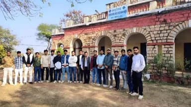 शिवपुरी नगर: कृषि छात्रों ने कृषि उद्यमिता में नए स्टार्टअप के लिए शैक्षणिक भ्रमण किया