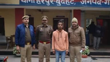 सहजनवा: हरपुर बुदहट पुलिस ने 25 हजार रुपये के इनामी अपहरण आरोपी नितेश राजभर को हैदराबाद से किया गिरफ्तार