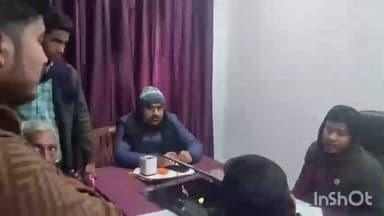 पीरो: भूमि विवाद के मामलों के निष्पादन के लिए चरपोखरी व पीरो में जनता दरबार का आयोजन किया गया