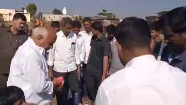 ముధోల్: కుంటాల మండలం అంబుగాం గ్రామంలో క్రికెట్ టోర్నమెంట్ పోటీలను ఎమ్మెల్యే పవార్ రామారావు పటేల్