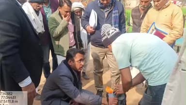 भुसावर: जलग्रहण विकास एवं भू-सरंक्षण के निदेशक ने भैसीना में प्रधानमंत्री कृषि सिंचाई योजना 2.0 का किया निरीक्षण