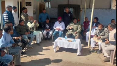 लोहरदगा: लोहरदगा में खुलेगा फिटनेस सेंटर, MVI की होगी तैनाती: विधायक डॉ रामेश्वर उरांव, ट्रक हैं गरीब क्षेत्र की लाइफ लाइन