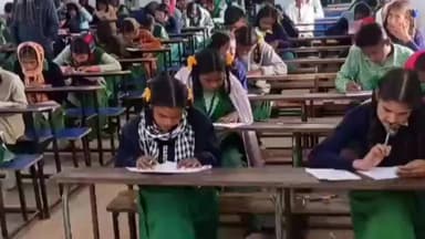 रायडीह: एस.एस. +2 हाई स्कूल रायडीह में मॉक परीक्षा का निरीक्षण किया गया