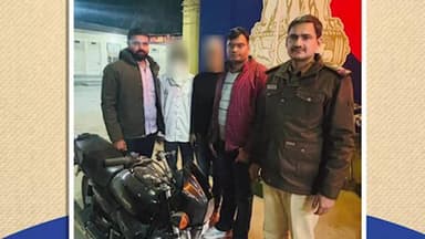 नजफगढ़: एंटी-स्नैचिंग सेल और सागरपुर टीम ने एक किशोर समेत तीन स्नैचरों को किया गिरफ्तार