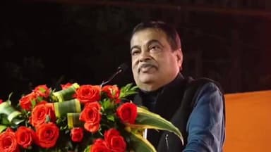 नागपूर ग्रामीण: काँक्रीटचे रोड चालणार तीन पिढ्यांपर्यंत, लोक झाले खुश पण काहीजण नाराज ; बघा असं का बरं म्हणाले केंद्रीय मंत्री गडकरी