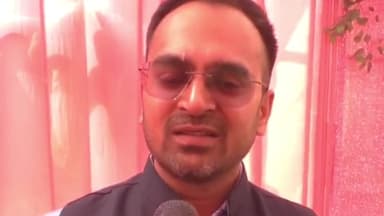 रायगढ़: रायगढ़ में दो दिवसीय काइट फेस्टिवल का आगाज, पतंगबाजी के साथ लोगों का खूब हो रहा मनोरंजन