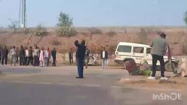 सबलगढ़: अंकित माहौर हत्याकांड: परिजनों ने शहर में निकाला पैदल मार्च, आरोपियों को जल्द पकड़ने की मांग