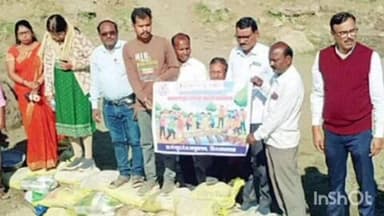 बाभूळगाव: पहूर येथे मुख्यमंत्री समृद्ध पंचायतराज अभियानांतर्गत बांधण्यात आला वनराई बंधारा