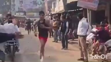 भितरवार: भितरवार में स्वामी विवेकानंद जयंती पर एबीवीपी की मिनी मैराथन, युवाओं में दिखा जोश और अनुशासन