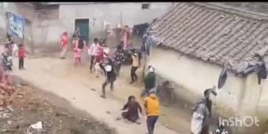 मेहदावल: पचेथी गांव में दो पक्षों के बीच मारपीट का वीडियो सोशल मीडिया पर हुआ वायरल