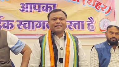 बास्तानार: प्रदेश में सड़कों की स्थिति को पीसीसी चीफ दीपक बैज ने बताया खराब, कहा- कांग्रेस शासन की सड़कें ही बेहतर हैं