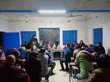 ভাঙড় ১: বিধানসভা নির্বাচনের আগে বুথে বুথে চলছে তৃণমূলের সাংগঠনিক মিটিং