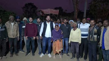 बड़वारा: ग्राम इमलिया में पंचायत चलो अभियान के तहत कार्यक्रम आयोजित, कांग्रेस कार्यकर्ताओं ने सुनी ग्रामीणों की समस्याएँ