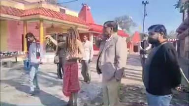 बीसलपुर: जहानाबाद में रुख़ड नाथ बाबा के मंदिर का डीएम ने किया निरीक्षण, सौंदर्यकरण के लिए दिए निर्देश