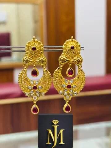 कोई भाई ने बैंक से गोल्ड लोन लिया है और अब बैंक आप का सोना बेच रही है और आप छुङा नही सकतै तो संपर्क करे आज ही 8104928716