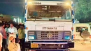 मेहकर: डोणगाव येथे ट्रक व दुचाकी अपघातात, दुचाकीस्वाराचा मृत्यू