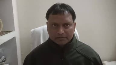 जतारा: कड़ाके की ठंड से राहत के लिए जतारा रेंजर ने अस्पताल, थाना, न्यायालय में की अलाव की व्यवस्था