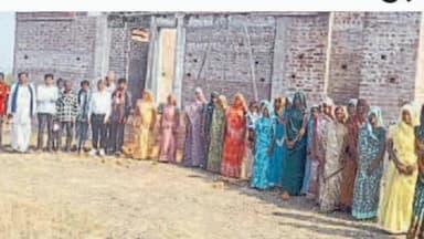 कुशलगढ़: पाडला में पीएम श्री राजकीय विद्यालय में ठेकेदार की लापरवाही से सामुदायिक शौचालय निर्माण कार्य अधूरा पड़ा