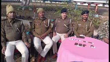 नक्सलियों पर शिकंजा कसता जा रहा,पुलिस की बड़ी कार्रवाई,जंगल में रखे एके-47के 49 जिंदा कारतूस बरामद