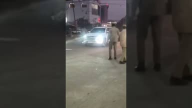 बरेली: डिप्टी सीएम केशव प्रसाद मौर्य की कार गाय से टकराई,बाल बाल बचे डिप्टी सीएम #news #highlights