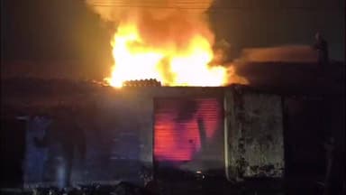 महनार: महनार बाजार के छोटी चौक स्थित तेल गोदाम में भीषण आग, डेढ़ करोड़ रुपये का नुकसान