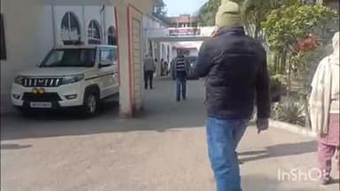 बिजनौर: बिजनौर के कस्बा झालू निवासी व्यक्ति ने झांलू चौकी इंचार्ज पर ₹10 हजार की रिश्वत मांगने का आरोप लगाया