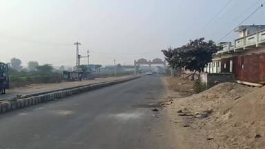 सागवाड़ा: गलियाकोट रोड पर तेज रफ्तार कार की टक्कर से बाइक सवार युवक की मौत, चालक पर लापरवाही का आरोप