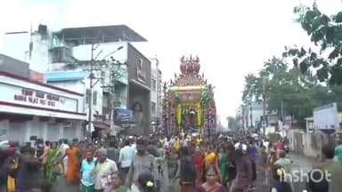 மதுரை தெற்கு: மீனாட்சி அம்மன் அஷ்டமி சப்ர விழா கொட்டும் மலையில் ஆயிரக்கணக்கான பக்தர்கள் சுவாமி தரிசனம்