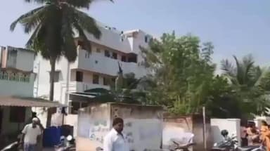 சேலம்: சித்தர் கோவில் பகுதியில் மகளை கொன்று விட்டு தந்தை மொட்டை அடித்து சென்னையில் பதுங்கள் தனிப்படை விசாரணை